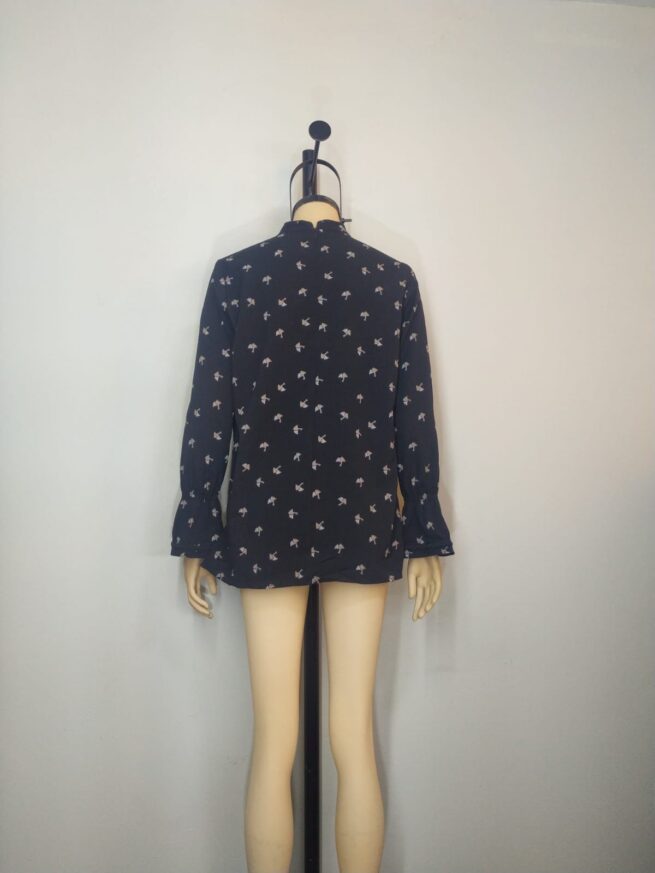 Blusa negra M - Imagen 2