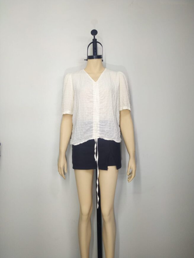 Blusa crema corrugado M - Imagen 3