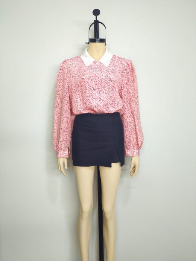 Blusa blanca puntos rojos M L