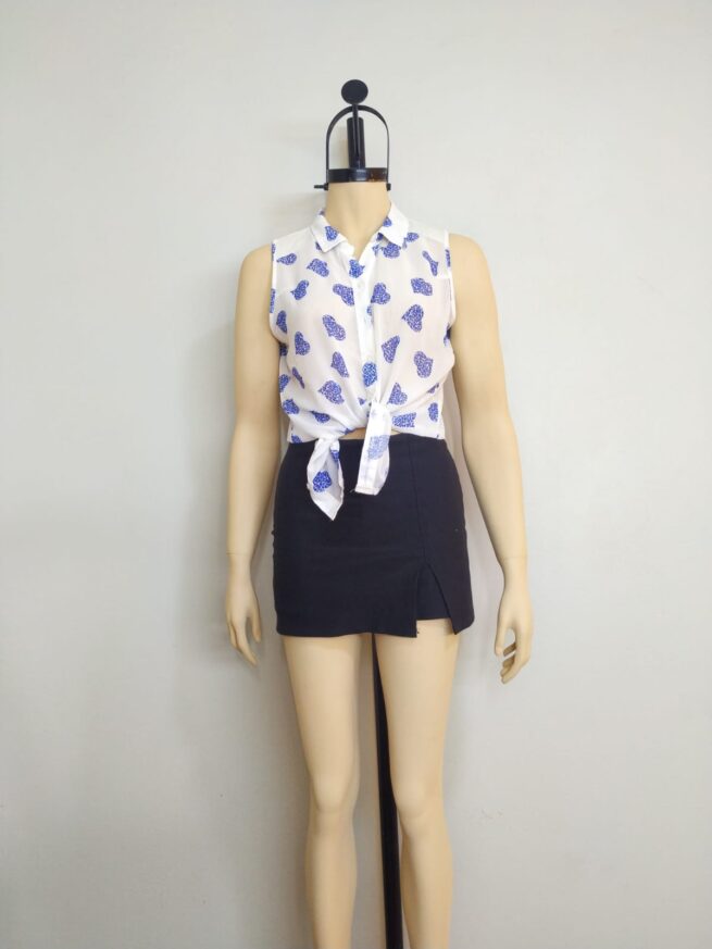 Blusa gasa blanco corazón azul S - Imagen 2