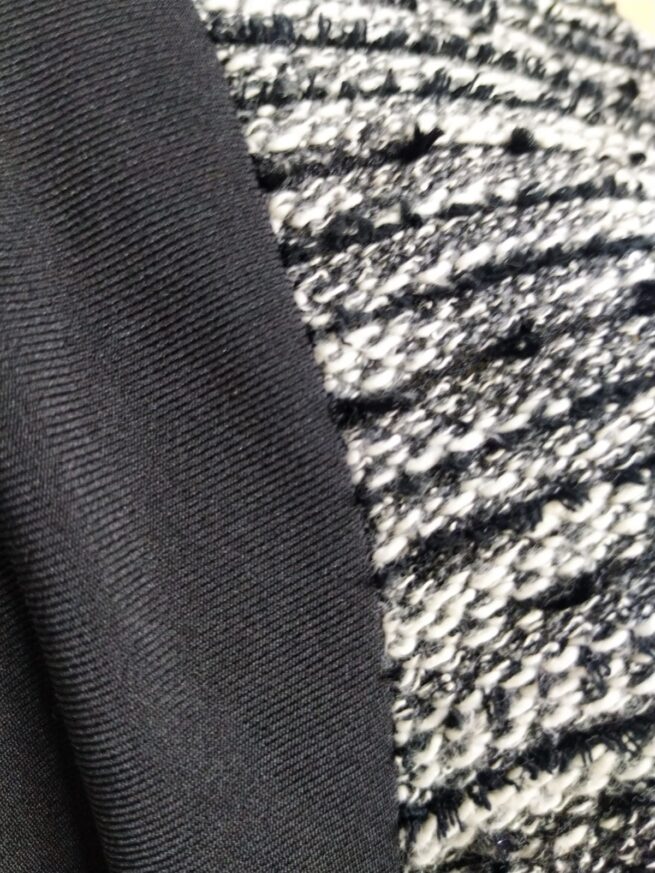 Blusa negra ML - Imagen 4