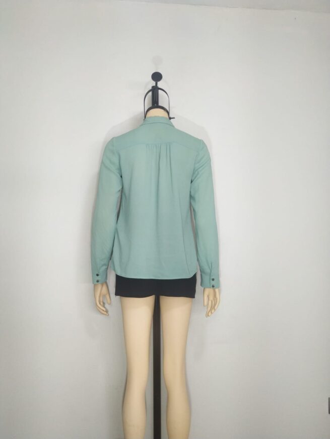 Blusa verde cemento M - Imagen 2