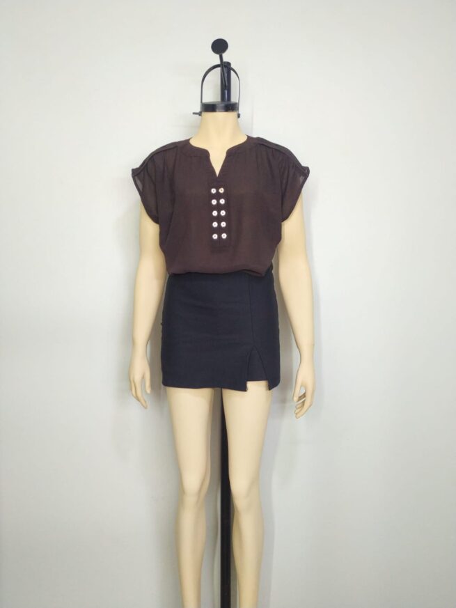 Blusa café SM