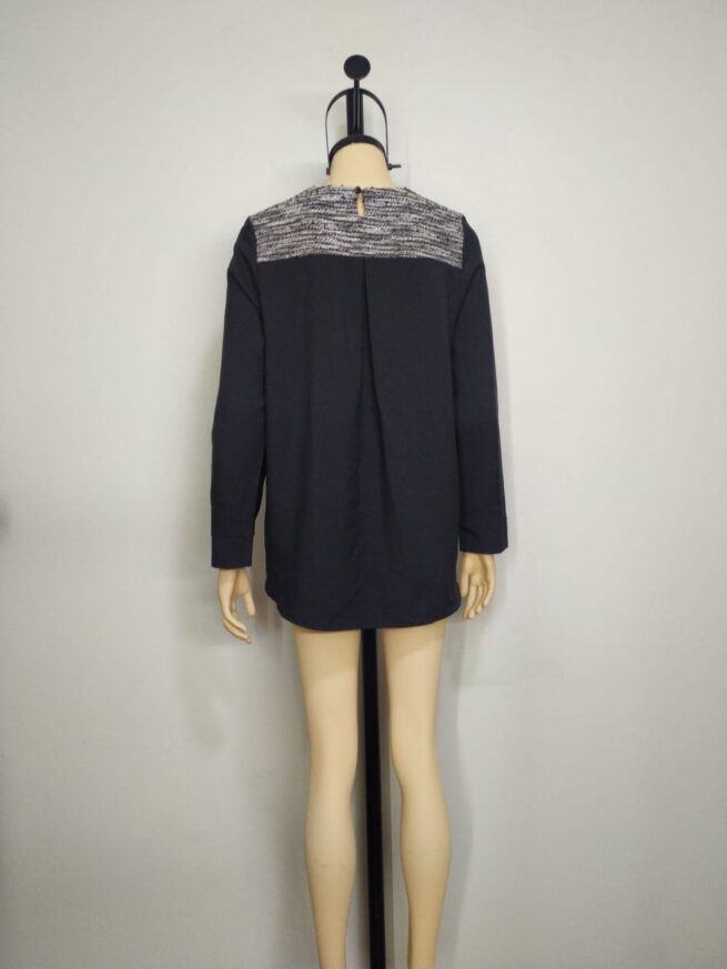 Blusa negra ML - Imagen 2