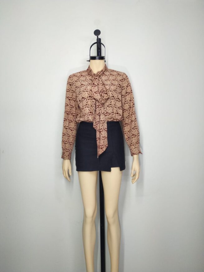 Blusa Guinda M
