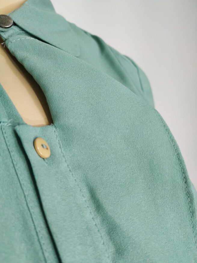Blusa verde cemento M - Imagen 4