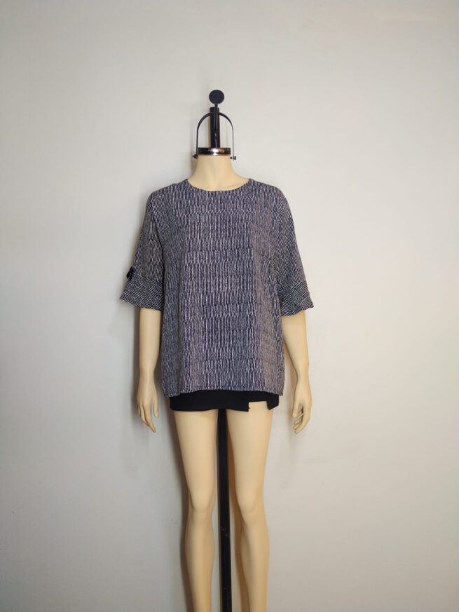 Blusa blanco negro rayas L - Imagen 3