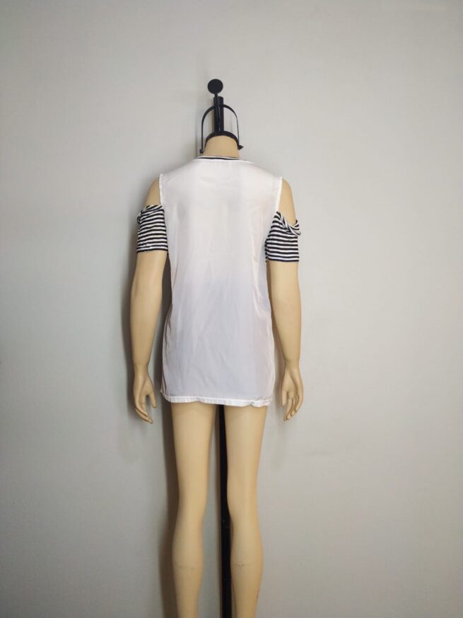 Blusa blanco negro rayas SM - Imagen 2