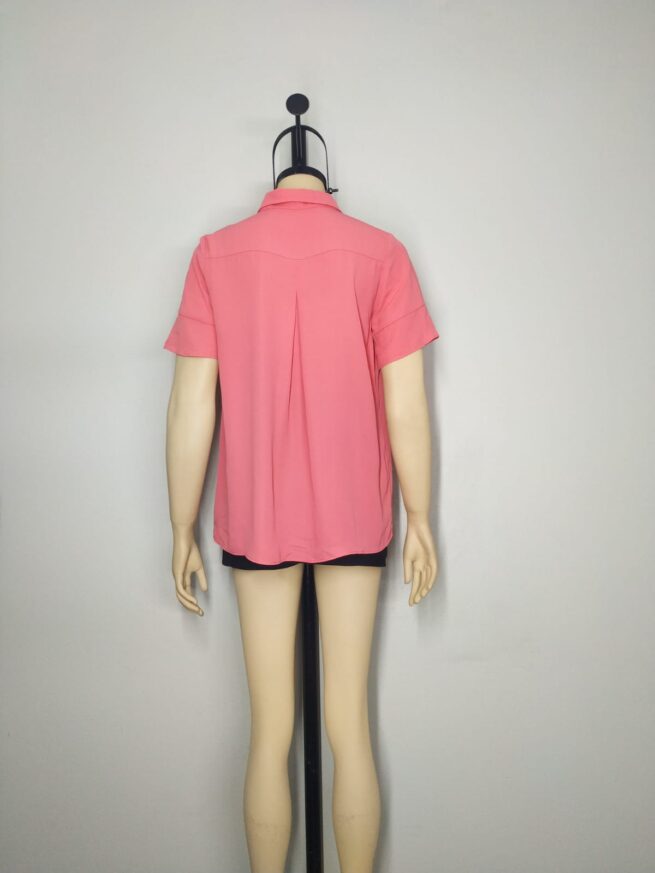 Blusa rosa coral M - Imagen 2