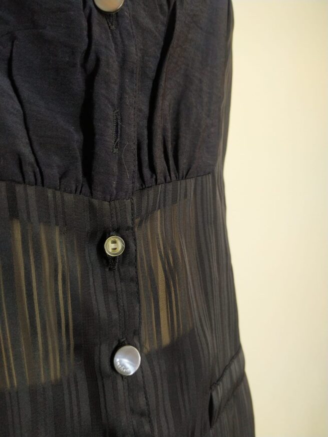 Blusa negra ML - Imagen 3