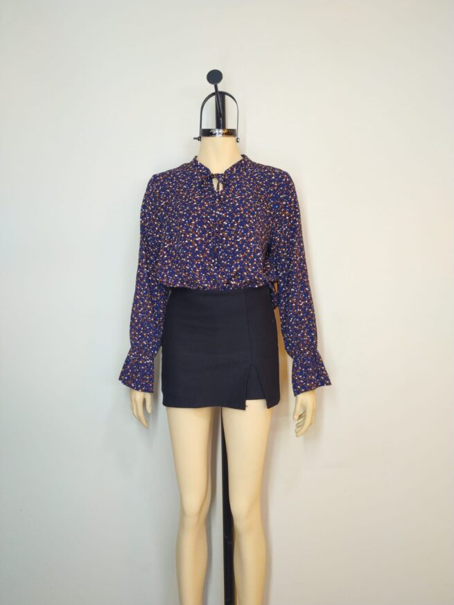 Blusa azul floreado ML