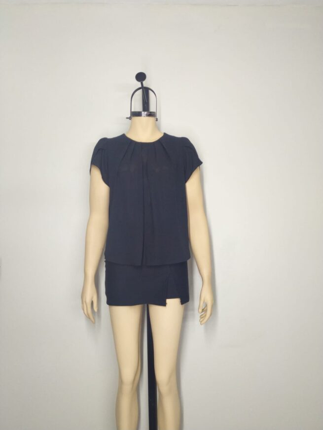Blusa negra  M - Imagen 3