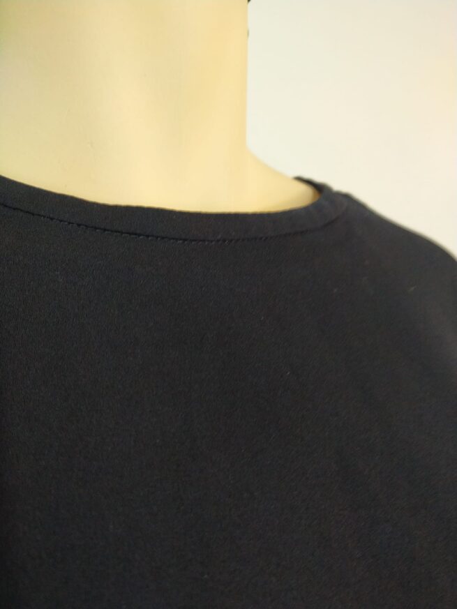 Blusa negra botones M - Imagen 5