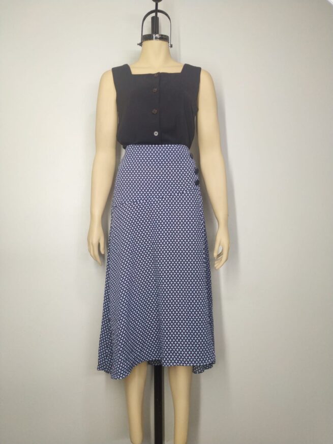 Falda Celeste y negro M
