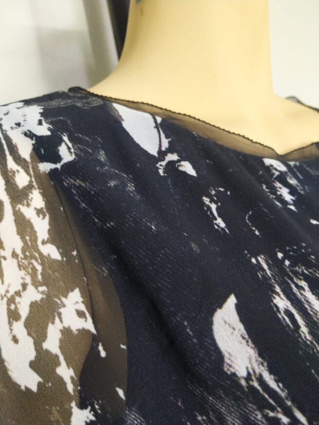 Blusa negro blanco L - Imagen 4