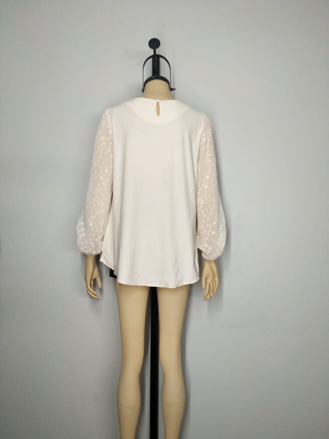 Blusa crema brillos L - Imagen 2