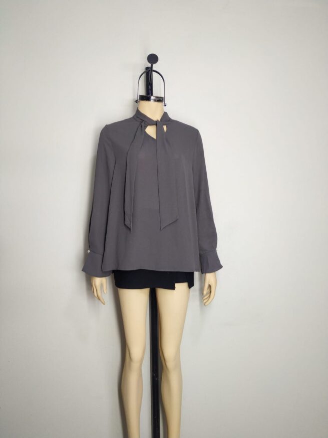 Blusa gris ML - Imagen 2