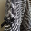 Blusa blanco negro rayas L - Imagen 4