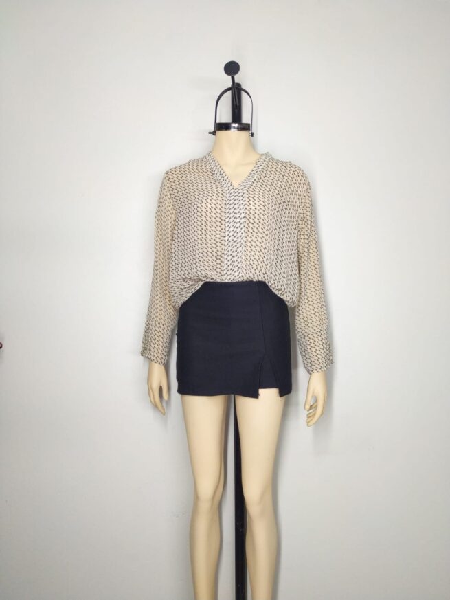 Blusa crema negro M