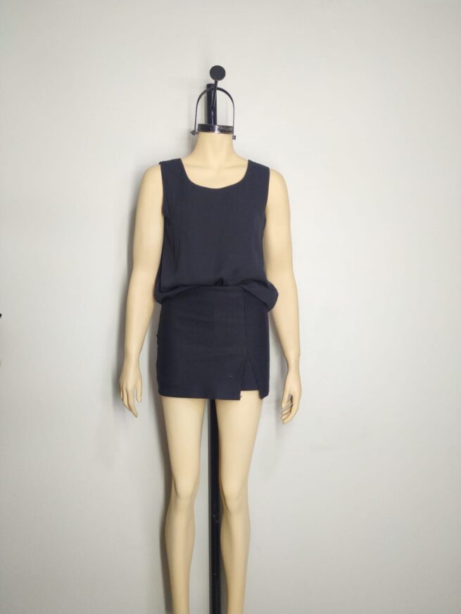 Blusa negra SM