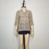 Blusa beige floreada M - Imagen 4