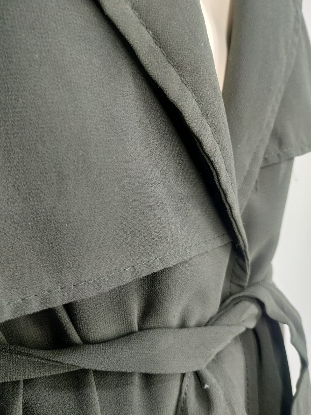 Gabardina verde militar gasa M - Imagen 6