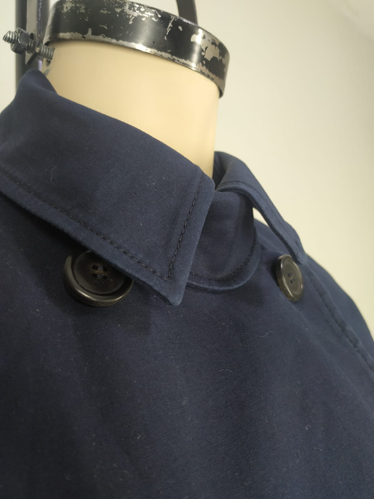 Gabardina azul oversize M - Imagen 5