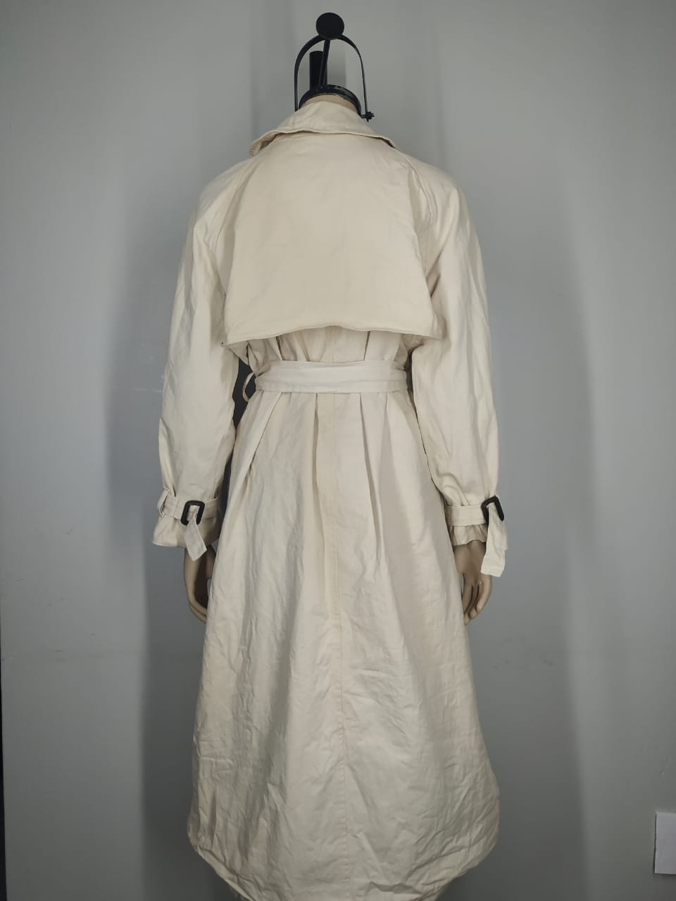 Gabardina beige L oversize - Imagen 2