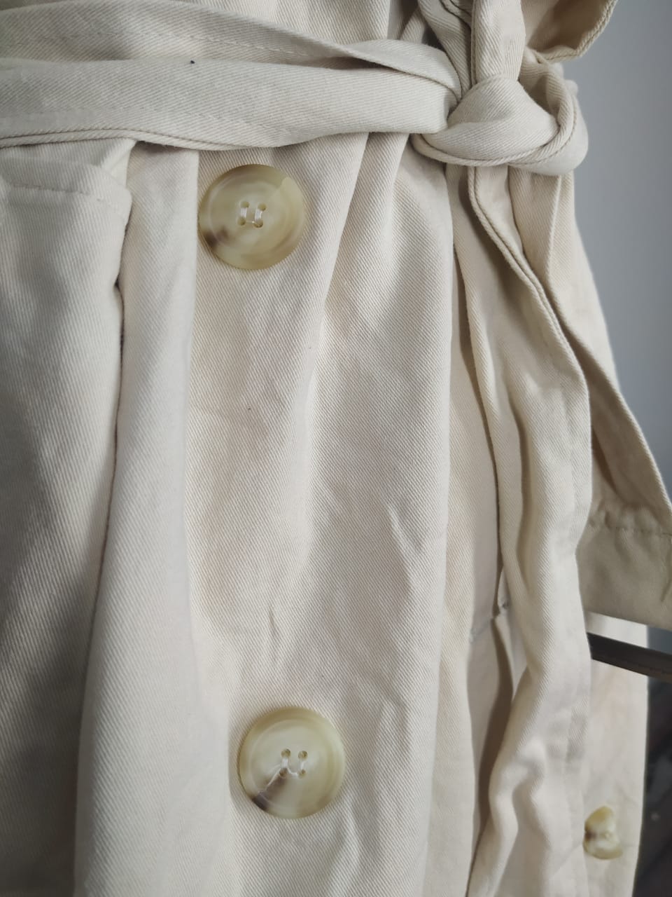 Gabardina beige L oversize - Imagen 6